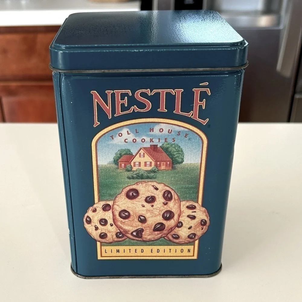 Nestle Tollhouse Vintage Tin